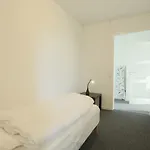 Apartment Allerup Gamle Skole *